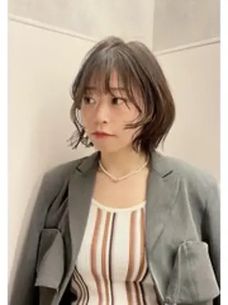 ショート カラー 💖透明感カラー💖 美優のヘアスタイル