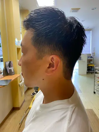メンズ 岡垣 幸汰のヘアスタイル