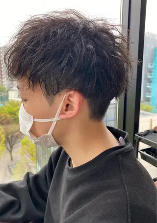 ショート パーマ 似合う髪型見つけます AYAKAのヘアスタイル