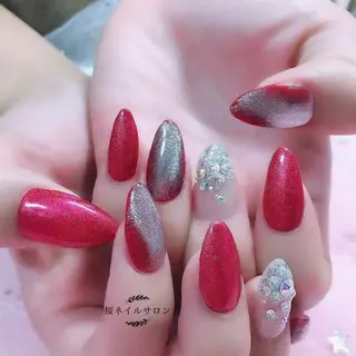 ネイル MoonNail ユリ🌸のネイルデザイン
