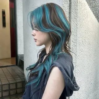 ロング カラー ユメナ ̖́-のヘアスタイル