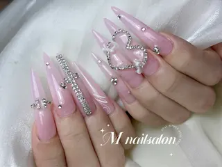ネイル M🌷nail 長さだし専門店のネイルデザイン