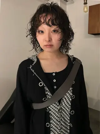ミディアム パーマ 村上雅人 ナチュラルモードのヘアスタイル
