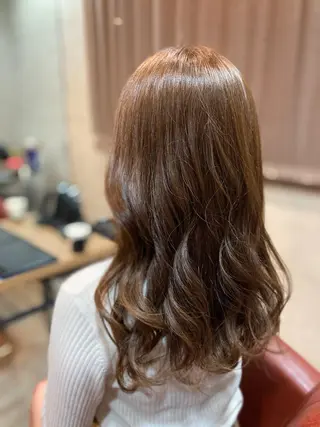 ロング カラー ERIKO Tのヘアスタイル
