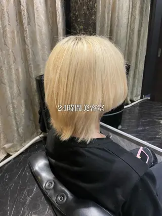 ショート カラー 深夜美容師 SHOEIのヘアスタイル