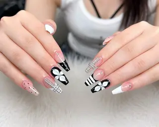 ネイル Julie NailSalonのネイルデザイン
