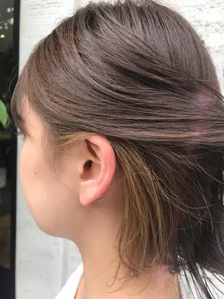 ミディアム 斉藤大河 カラー/縮毛矯正のヘアスタイル