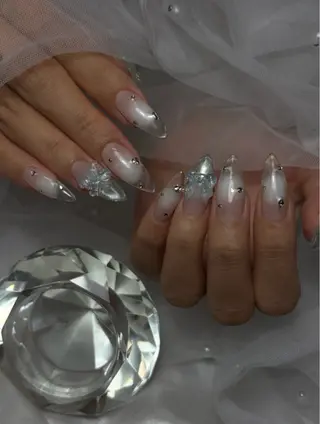 ネイル hitomi 🎀所沢ネイルサロンのネイルデザイン