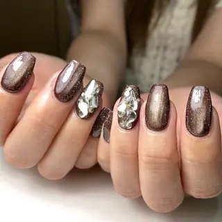 ネイル Legit nail salonのネイルデザイン