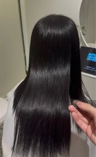 セミロング 相馬大希　髪質改善 縮毛矯正のヘアスタイル