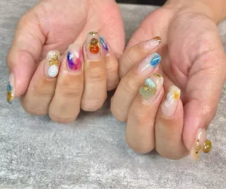 ネイル with hues AYAのネイルデザイン