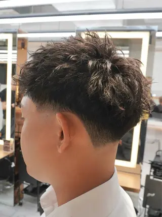 パーマ メンズ HIKARI メンズ満足度No.1のヘアスタイル