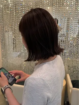 カラー ピエドプール NINAのヘアスタイル