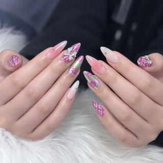 ネイル AURORA nail salonのネイルデザイン