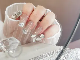 ネイル EMANON nailistのネイルデザイン