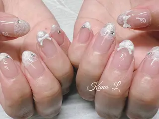 ネイル 芦辺 香奈のネイルデザイン