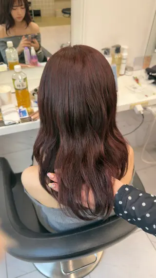 ミディアム 透明感×うる艶カラー 🍒𝐘𝐮𝐤𝐚のヘアスタイル