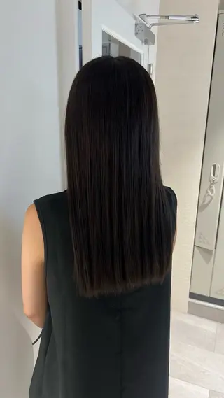 ロング Miyuu 『藤沢』のヘアスタイル