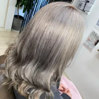 ロング カラー メンズパーマ /栄/伊藤りんなのヘアスタイル