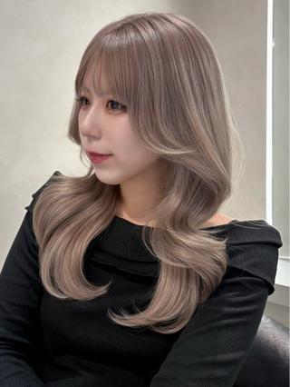 ロング 💎レイヤー×艶 透明感カラー│フウカのヘアスタイル