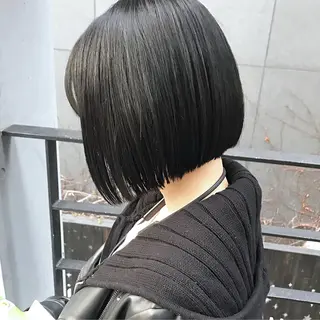 ショート カラー 大人女性ショート専門 tomodaのヘアスタイル