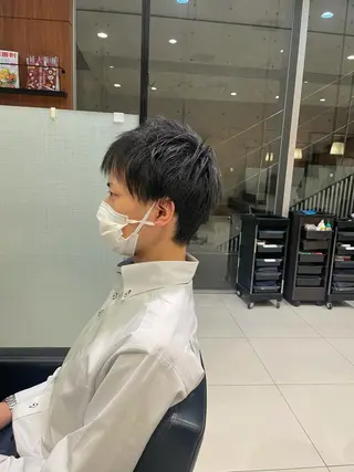ショート メンズ 髙田 千華 髪質改善ストレートのヘアスタイル