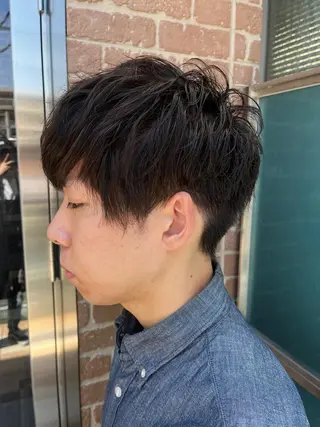 ミディアム カラー パーマ ヘアアレンジ メンズ キッズ ネイル マツエク・マツパ アイブロウ 久木原 ゆりのヘアスタイル