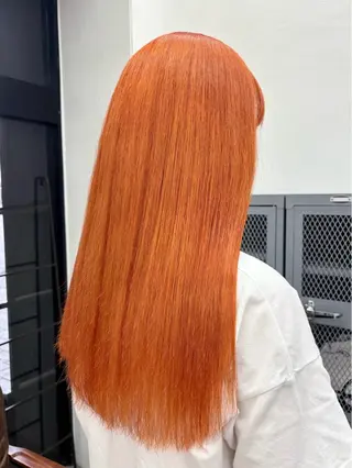 セミロング ブリーチ透明感カラー 🍀mizuki🍀のヘアスタイル