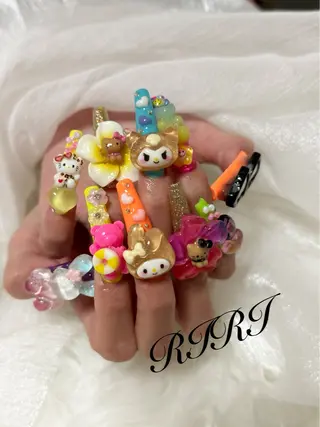 ネイル riri オーナーのネイルデザイン