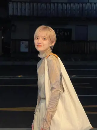 ショート 中村 玲音のヘアスタイル