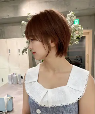 ショート 中村拓磨 明るい白髪染めのヘアスタイル