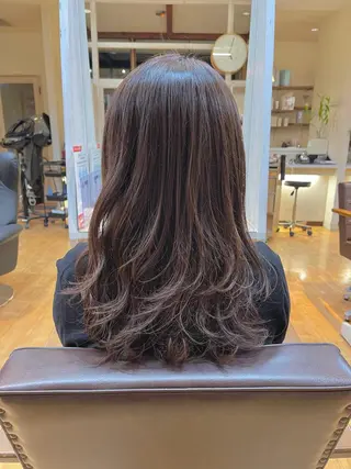 ロング 梶谷 和希のヘアスタイル