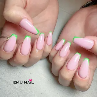 ネイル EMU NAILのネイルデザイン