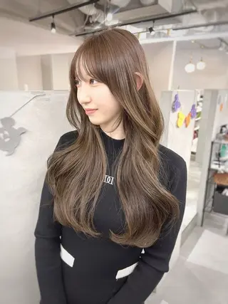 ロング カラー The Ect 江坂Kurumiのヘアスタイル