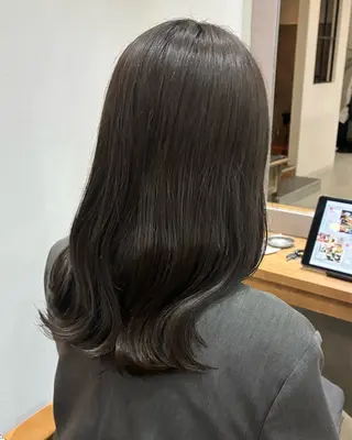セミロング 柴田真衣 /ナチュラル/半個室のヘアスタイル