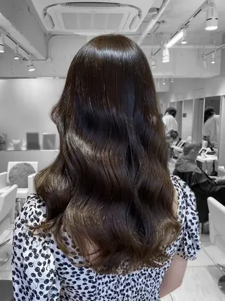 ロング 暗色カラー/レイヤー 🩶KAITOのヘアスタイル