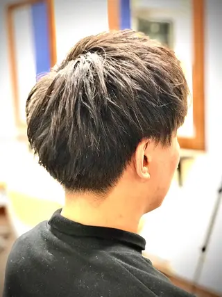 ショート カラー パーマ ヘアアレンジ メンズ men's特化　石井 貴章のヘアスタイル