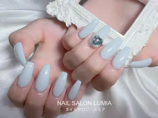ネイル ネイルサロン ルミア Lumia 店長施術のネイルデザイン