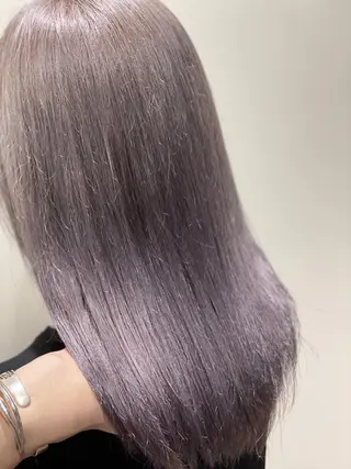セミロング カラー ハイトーン得意😍 Lumiereのヘアスタイル