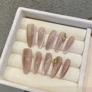 ネイル Yui 🧀のネイルデザイン