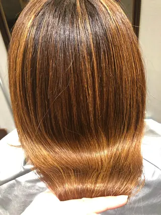 ミディアム 北崎  えりのヘアスタイル