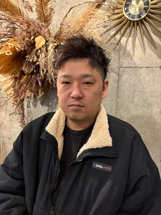 ショート メンズ I'sm KOUSAKUのヘアスタイル