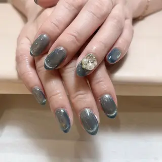 ネイル MoonNail ユリ🌸のネイルデザイン