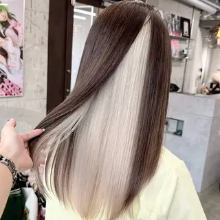 ロング カラー ✨ブリーチカラー× 艶髪SUZU🛼🫧のヘアスタイル