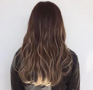 セミロング カラー looker ルーカーのヘアスタイル