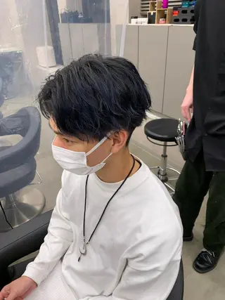 ショート カラー パーマ メンズ メンズパーマ特化 TAIGAのヘアスタイル