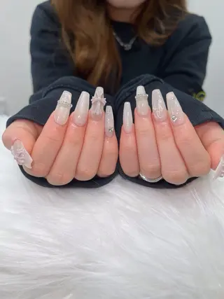 ネイル Sora  Nail 長さ出し専門店のネイルデザイン