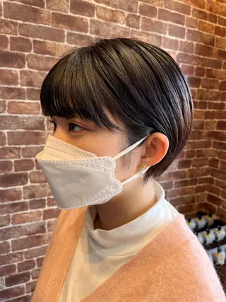 ショート カラー パーマ ヘアアレンジ メンズ キッズ ネイル マツエク・マツパ アイブロウ 久木原 ゆりのヘアスタイル