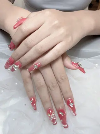 ネイル T&Knail NiNiのネイルデザイン