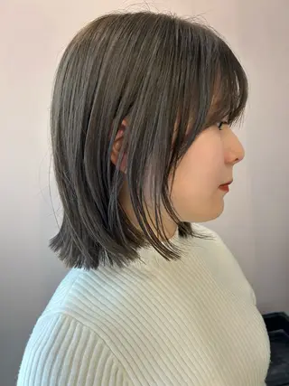 ショート カラー hubhair レイヤー/透明感のヘアスタイル